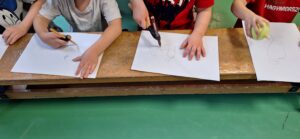 Szájjal festés és barátbot